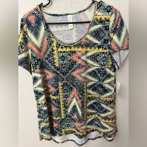 LulaRoe Classic Tee